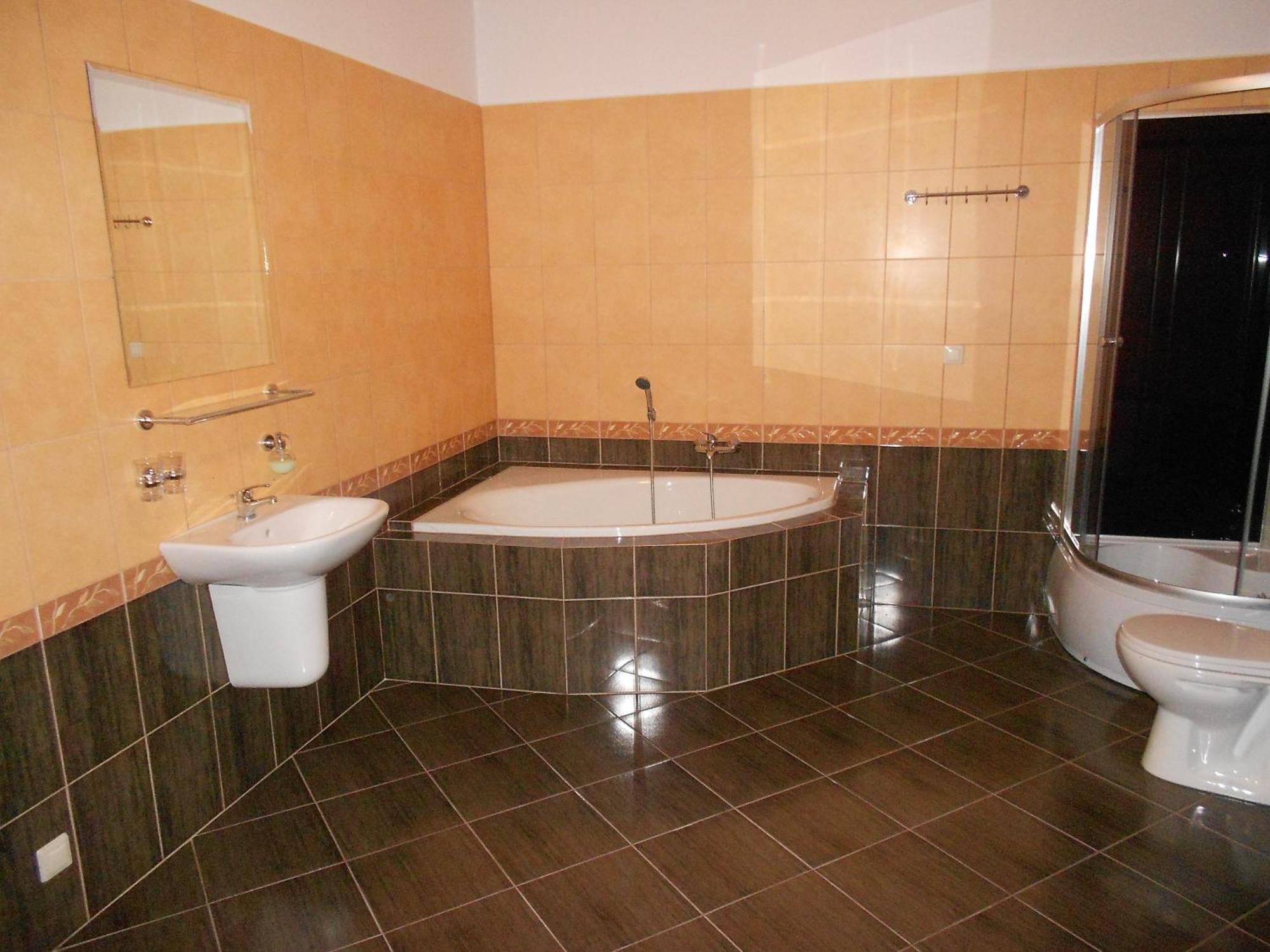 Pokoje Goscinne Viktorjan Raszowa Kamer foto